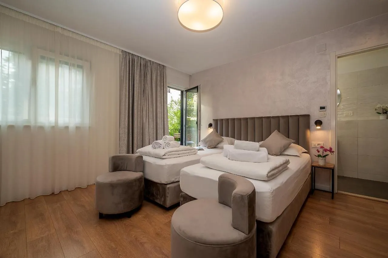 Bed & Breakfast Seven Seas Residence Split