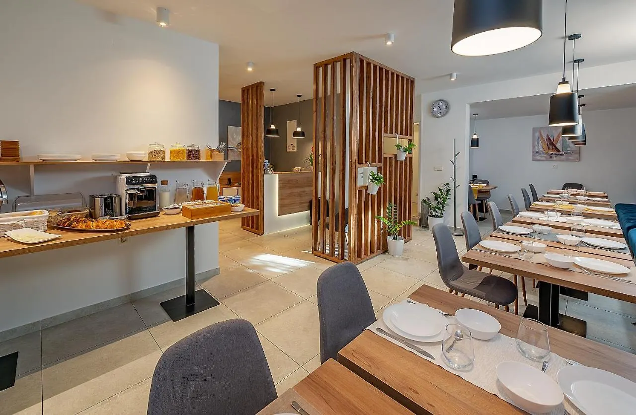 Seven Seas Residence Spalato 4*,  Croazia