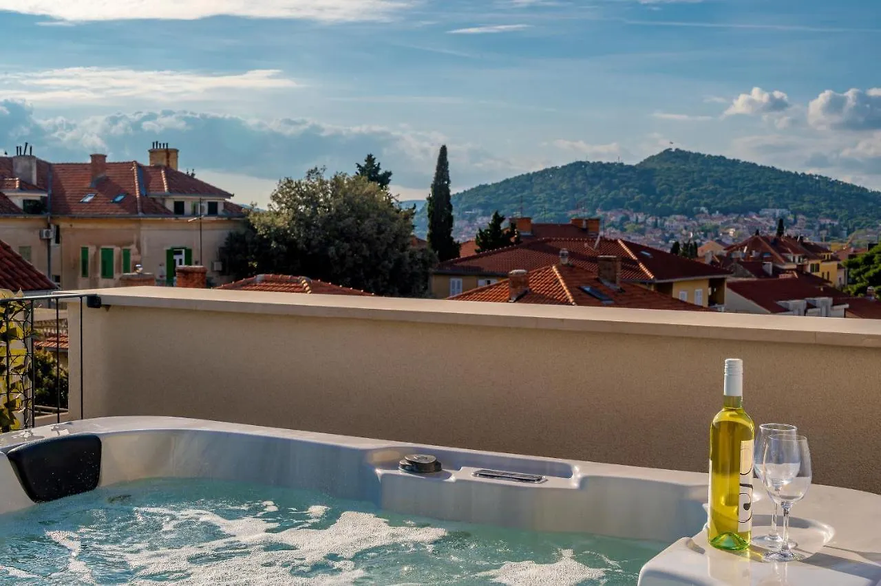 Seven Seas Residence 4*, Split Croatia